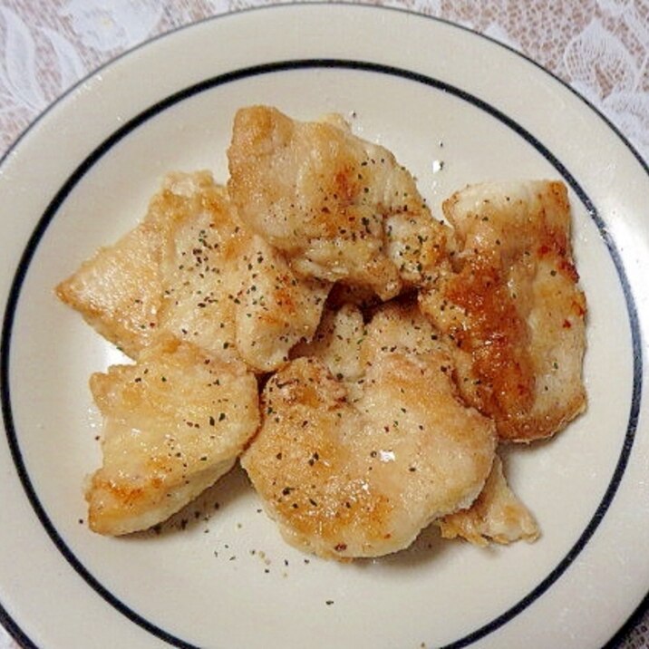 ムネ肉のブラックペッパー焼き レシピ 作り方 By Libre 楽天レシピ ムネ肉のブラックペッパー焼き レシピ 作り方 By Libre 楽天レシピ
